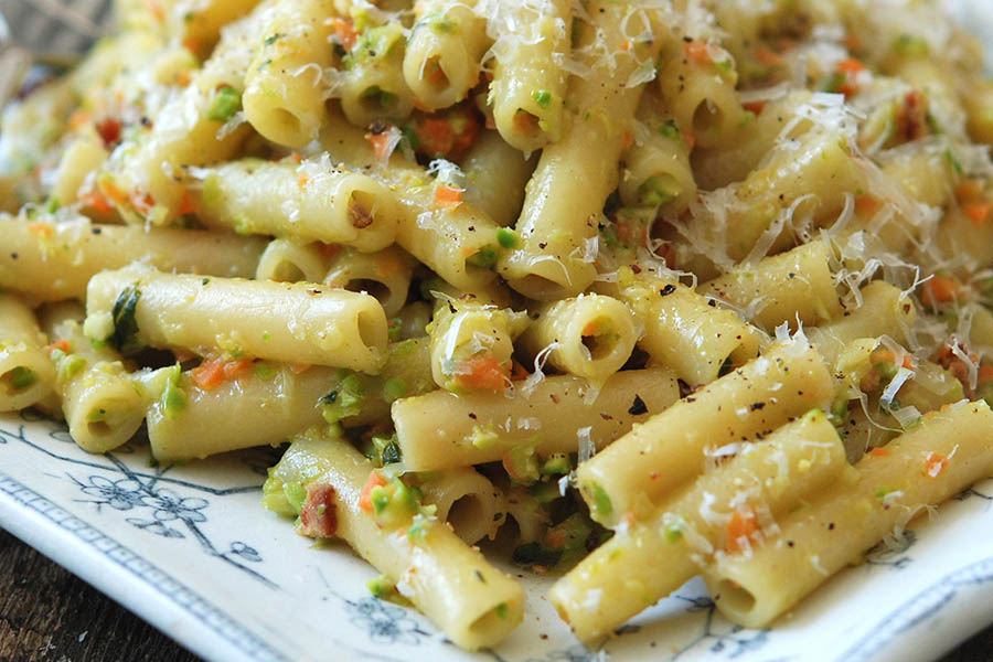 Rigatoni ai frutti di mare in salsa fredda