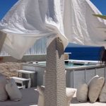 Minipiscina per matrimonio in spiaggia