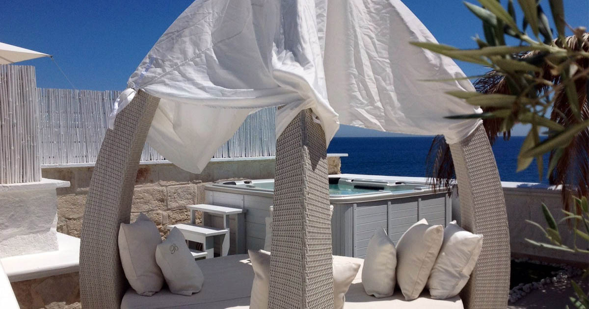 Minipiscina per matrimonio in spiaggia