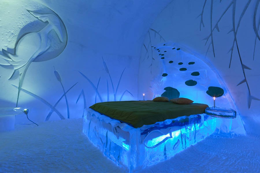 Tutte le camere dell’hotel svizzero sono arredate con spettacolari sculture di ghiaccio