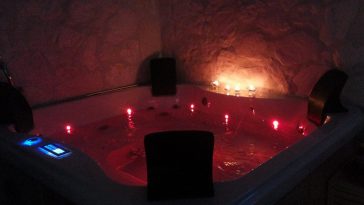 Bagno aromatico di coppia per minipiscine