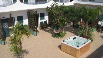 Minipiscine da esterno per residence