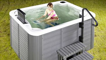 Minipiscine per lo spinning in acqua