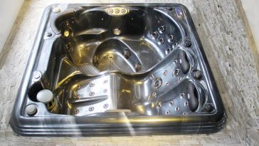 Minipiscine per speciali incassi nella pietra