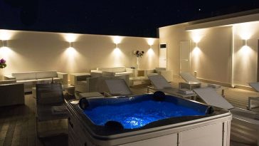Minipiscina idromassaggio osservazioni astronomiche