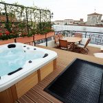 Posso mettere una minipiscina idromassaggio sul terrazzo