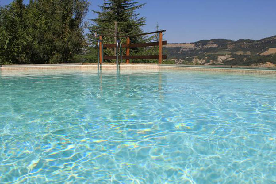 Piscina aperto chiesa di ignano 1778
