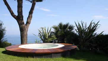 Piscine da interrare parzialmente o completamente