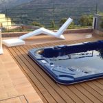 Minipiscina a scomparsa in terrazza aperta