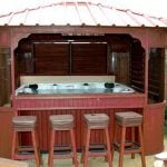 Mini piscina idromassaggio in bancone bar
