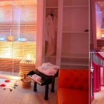 Idee per negozianti il camerino sauna attira clienti