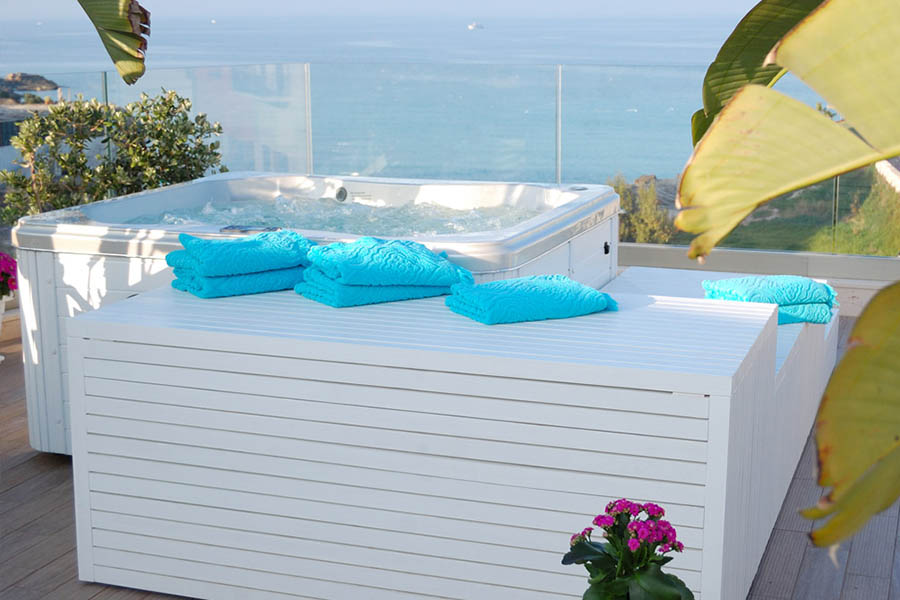 piscina da terazzo installazione