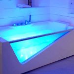 La terapia dei colori si fa in acqua