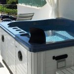 Minipiscina idromassaggio nel terrazzino della tua bifamigliare
