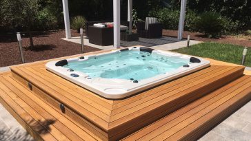 Minipiscina idromassaggio sun deck