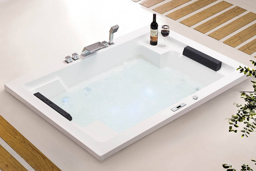 BL-544 vasca idromassaggio bagno padronale