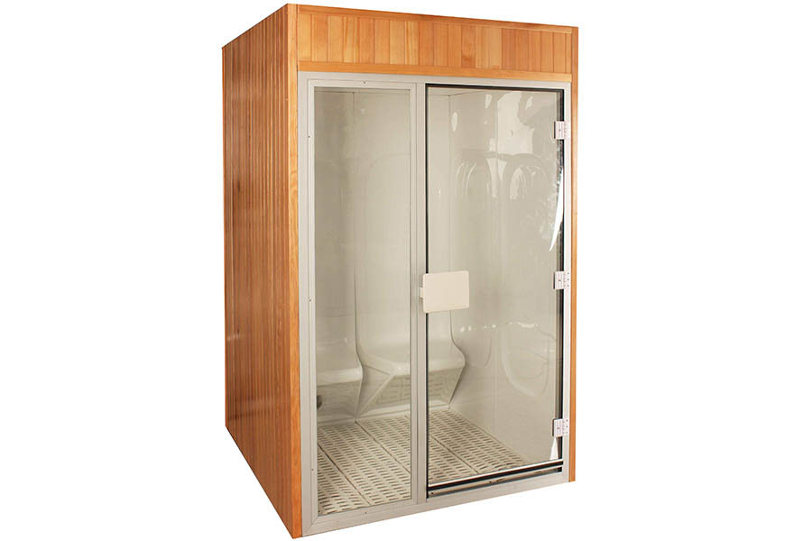 BL-2B bagno turco /></p>
<p>Il Bagno Turco BL-2B è un incredibile macchinario per la depurazione del corpo dalle tossine, ovvero dei composti chimici invisibili all’occhio, che aggrediscono il tuo corpo debilitandolo.</p>
<p>Come funziona il processo depurativo?<br />Semplice: dal pavimento, il diffusore di vapore farà uscire la sostanza aeriforme che in breve tempo saturerà quasi tutta la cabina.</p>
<p><strong>Una seduta di Bagno Turco aiuta a migliorare la respirazione, perché fluidifica il muco, apre i bronchi ed elimina le tossine.</strong></p>
<p>Per farti un esempio calzante, che ho letto in un sito di appassionati, entrare in un Bagno Turco è come fare un Aerosol.<br />In più, potrai condividere l’incredibile esperienza con un’altra persona.</p>
<p><em>Questo modello misura in larghezza 128 cm, lunghezza 100 cm e altezza 215 cm.</em></p>
<p><strong>2. Sauna Infrarossi BL-103</strong></p>
<p style=