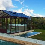 Il tuo box di vetro con piccola piscina idromassaggio
