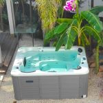 Ingresso acquatico con minipiscina idromassaggio